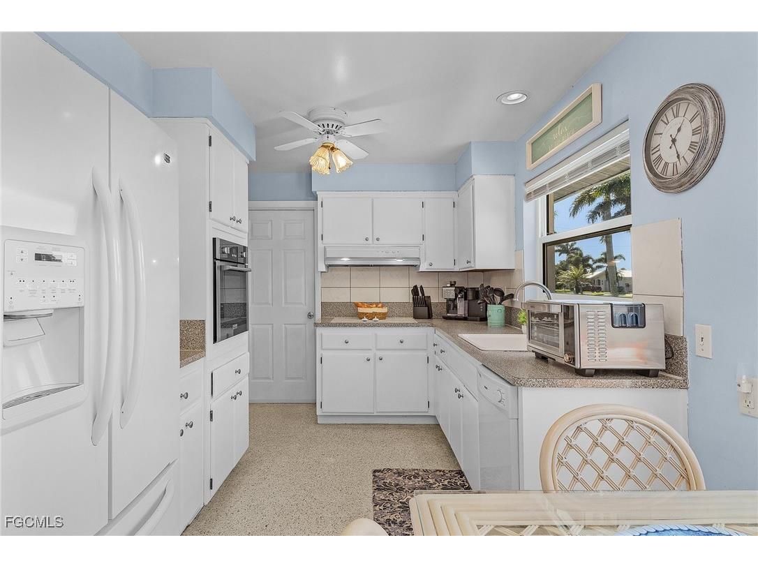 2823 SE 18th Avenue Cape Coral FL 33904 2025012342 image17