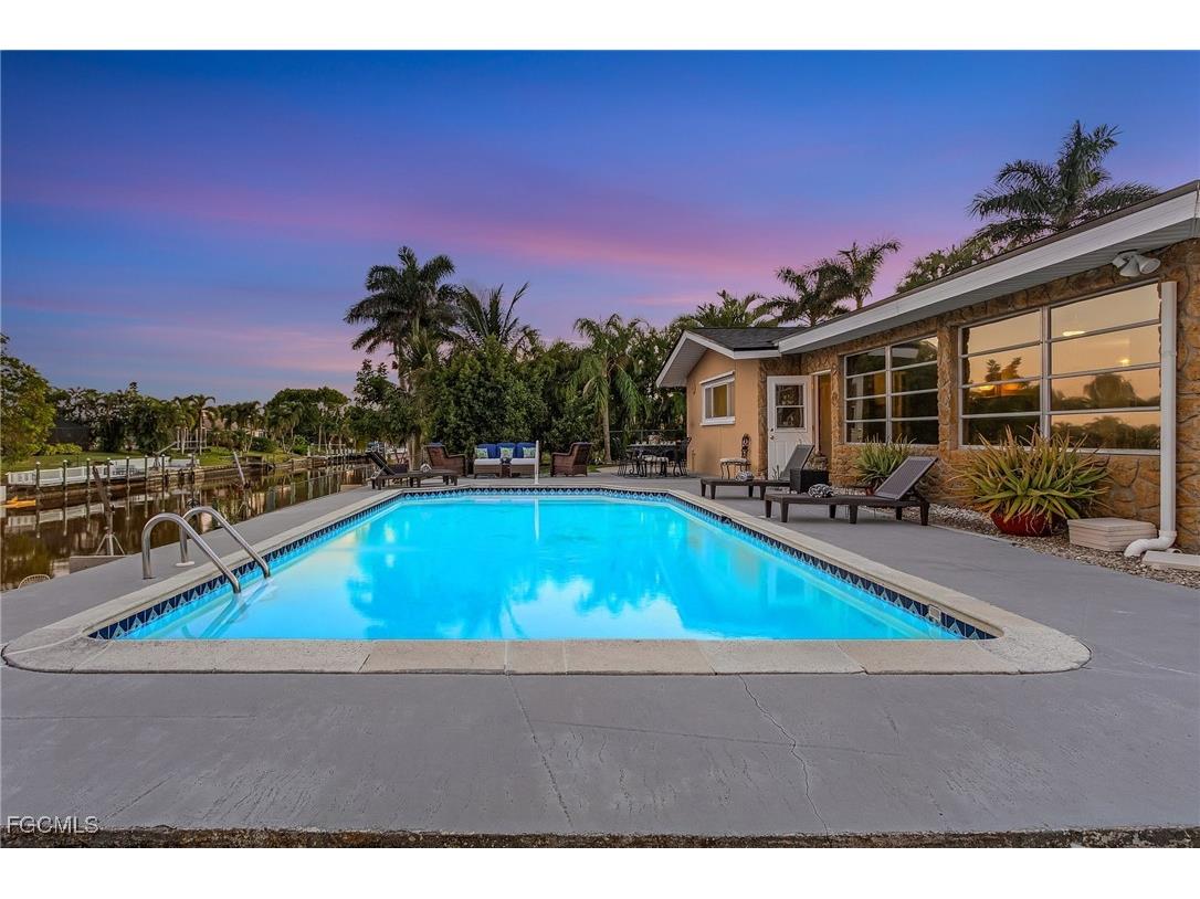 2823 SE 18th Avenue Cape Coral FL 33904 2025012342 image3