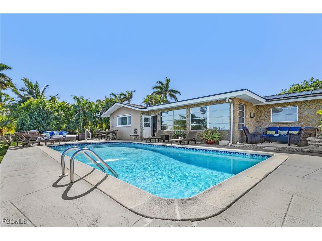 2823 SE 18th Avenue Cape Coral FL 33904 2025012342 image32