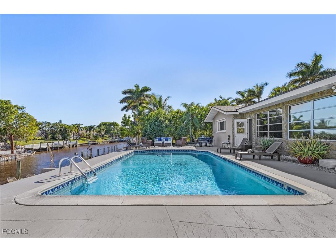 2823 SE 18th Avenue Cape Coral FL 33904 2025012342 image34