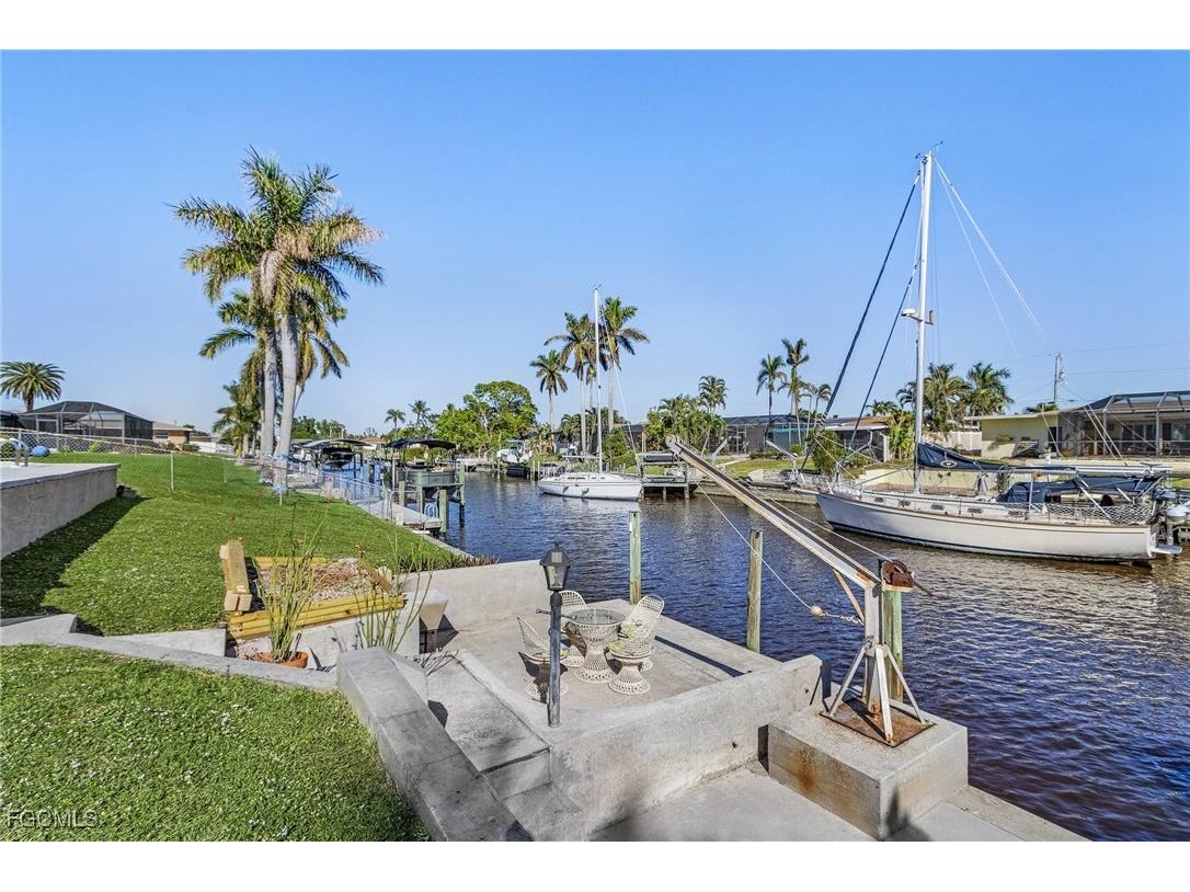2823 SE 18th Avenue Cape Coral FL 33904 2025012342 image37