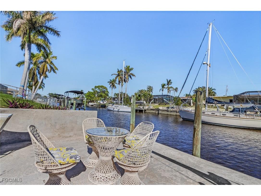 2823 SE 18th Avenue Cape Coral FL 33904 2025012342 image38