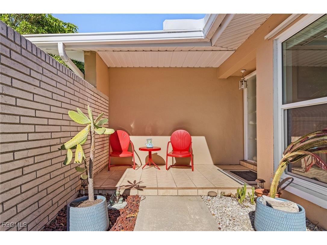 2823 SE 18th Avenue Cape Coral FL 33904 2025012342 image8