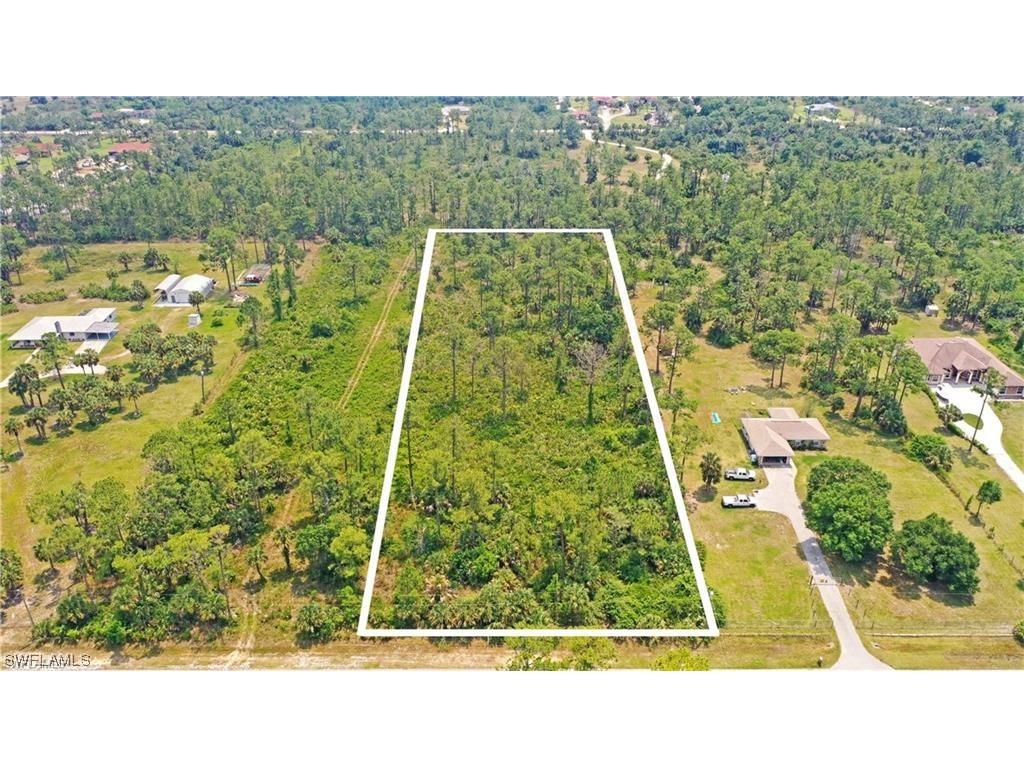 2824 10th Avenue NE Naples FL 34120 223024822 image1