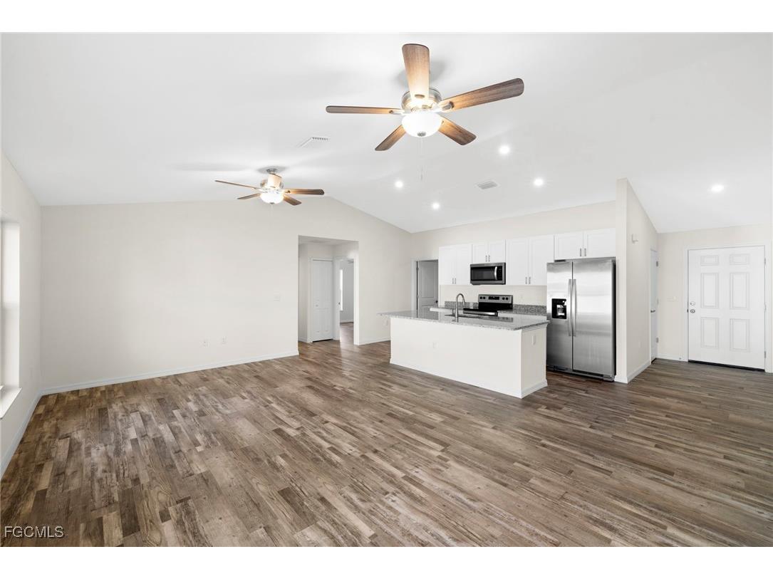 2824 NE 2nd Avenue Cape Coral FL 33909 2026000640 image21