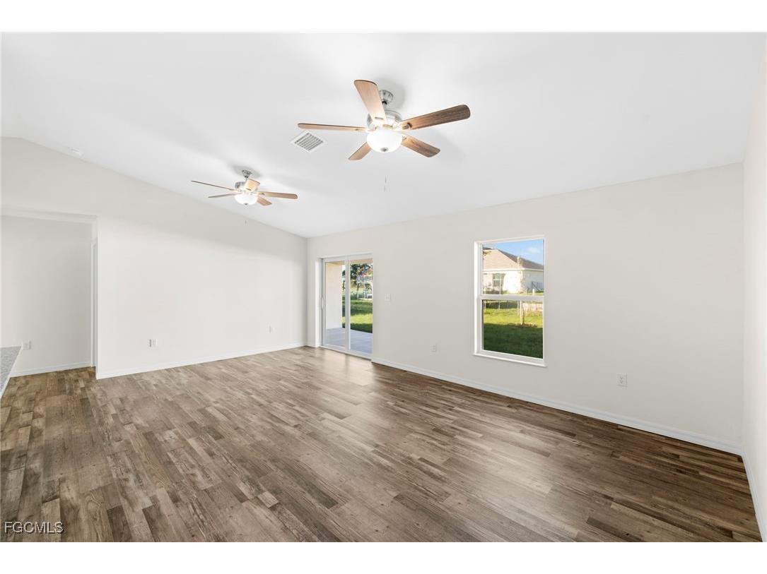 2824 NE 2nd Avenue Cape Coral FL 33909 2026000640 image23