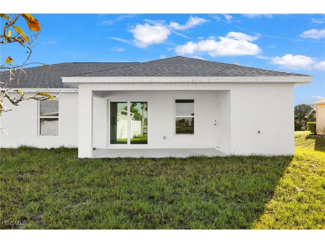 2824 NE 2nd Avenue Cape Coral FL 33909 2026000640 image27