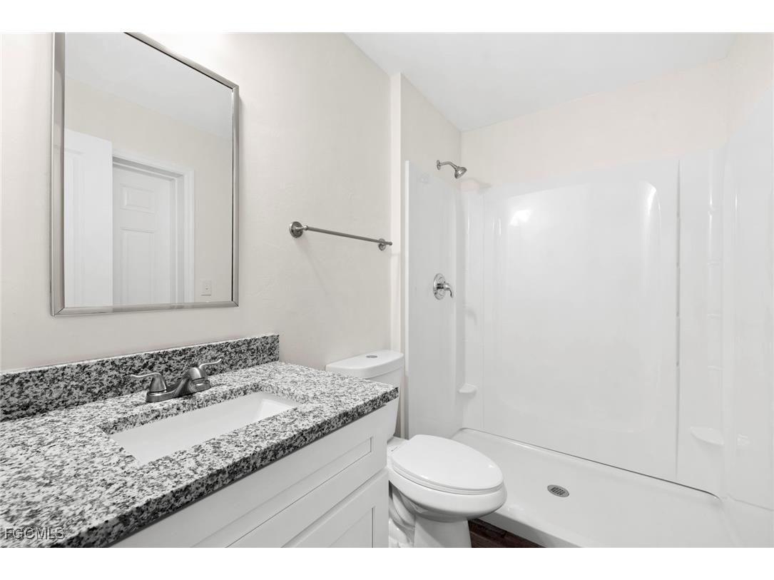 2824 NE 2nd Avenue Cape Coral FL 33909 2026000640 image4