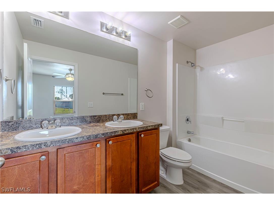 2824 NW 21st Place Cape Coral FL 33993 226008611 image7