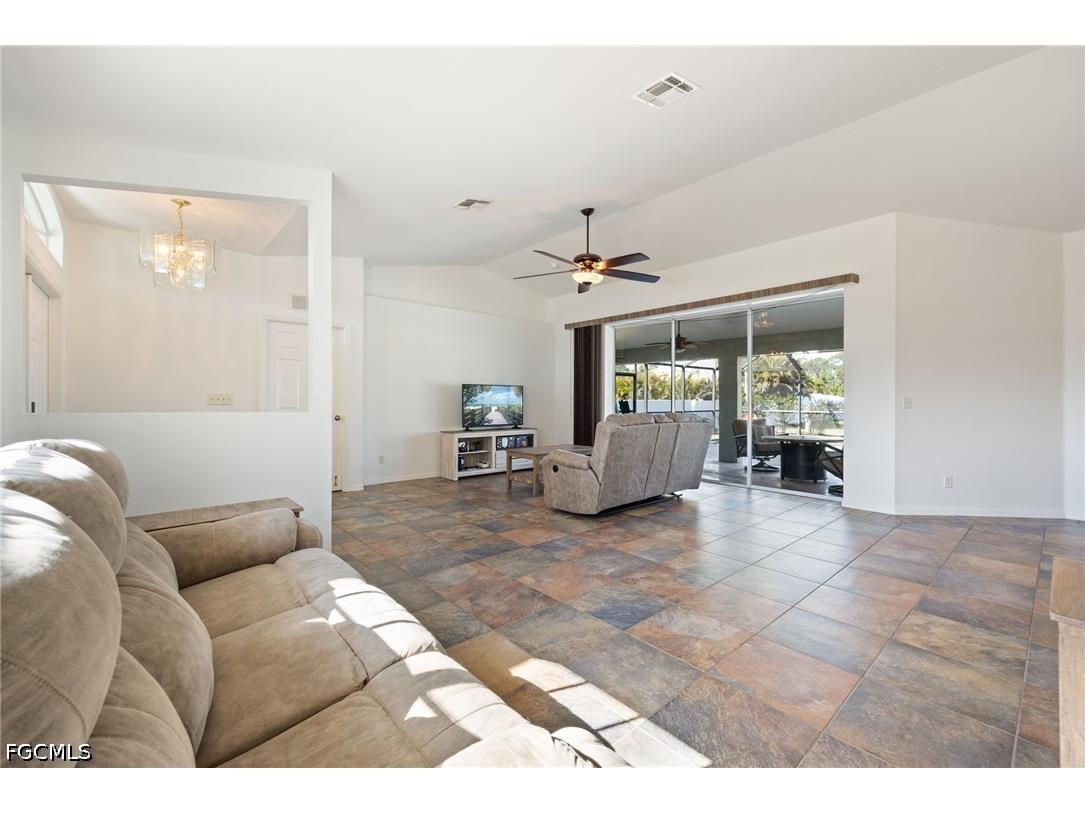 2824 NW 27th Avenue Cape Coral FL 33993 2026015046 image10