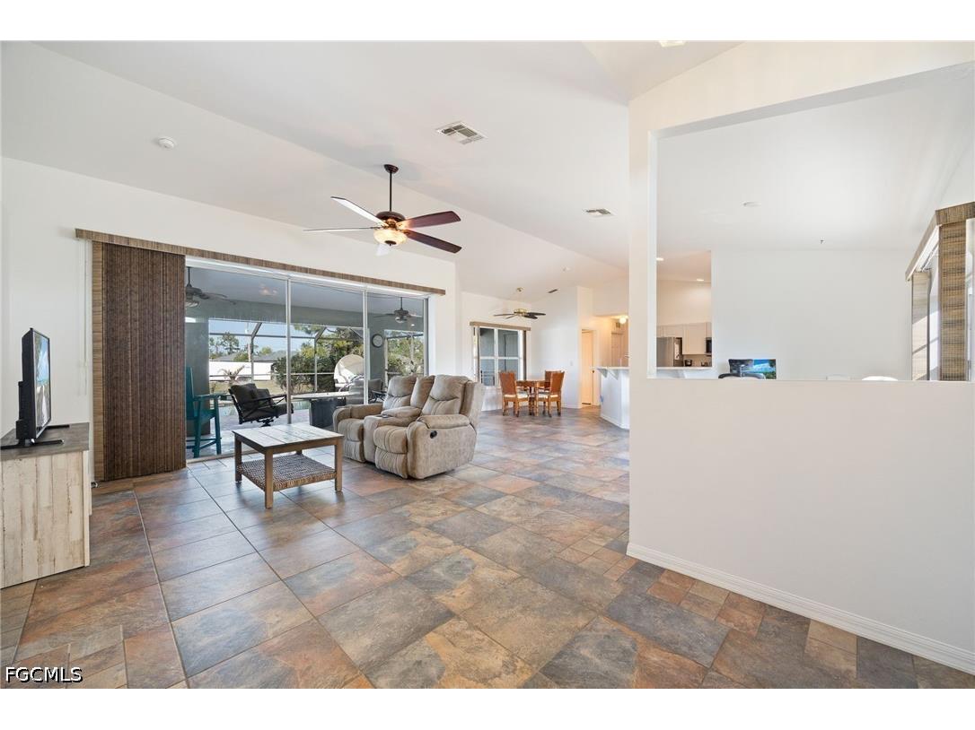 2824 NW 27th Avenue Cape Coral FL 33993 2026015046 image4