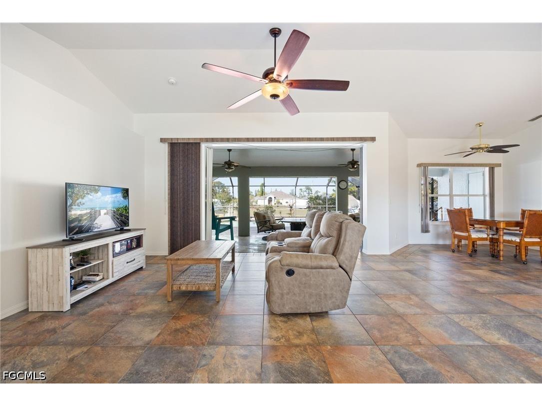 2824 NW 27th Avenue Cape Coral FL 33993 2026015046 image5