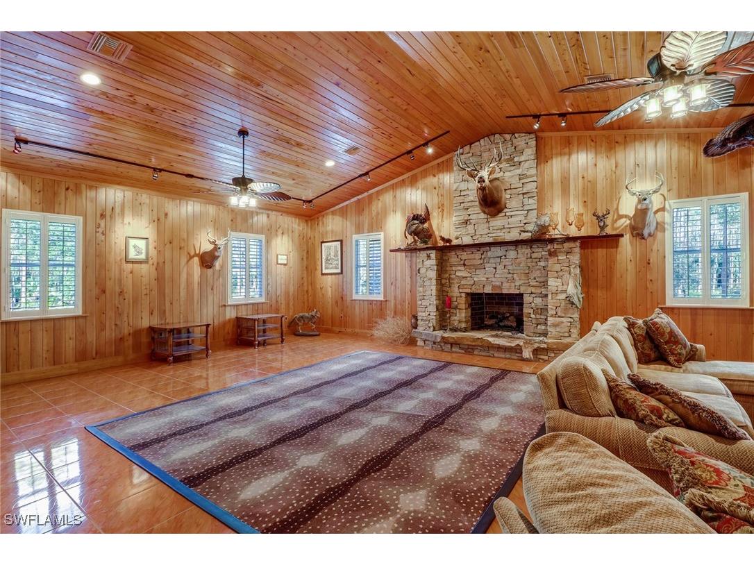 2825 Jenkins Way Naples FL 34117 225045028 image15