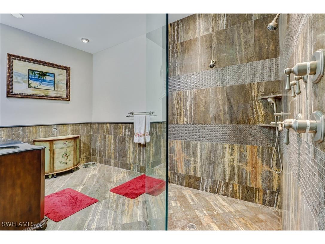 2825 Jenkins Way Naples FL 34117 225045028 image18