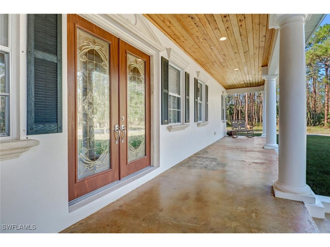 2825 Jenkins Way Naples FL 34117 225045028 image3