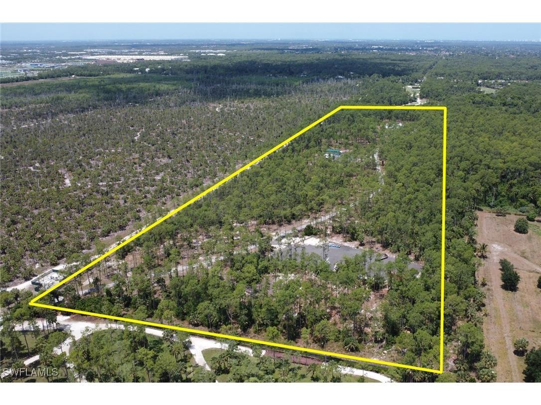 2825 Jenkins Way Naples FL 34117 225045028 image49