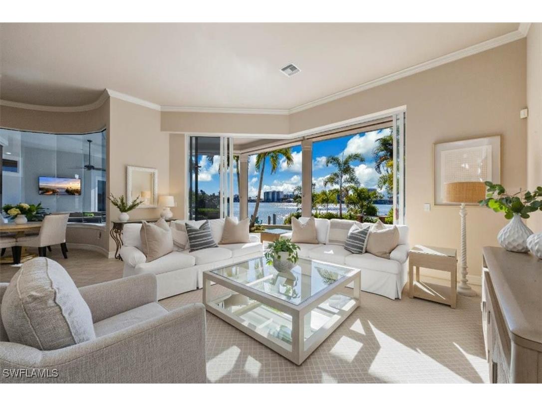 2825 Leeward Lane Naples FL 34103 225080545 image1