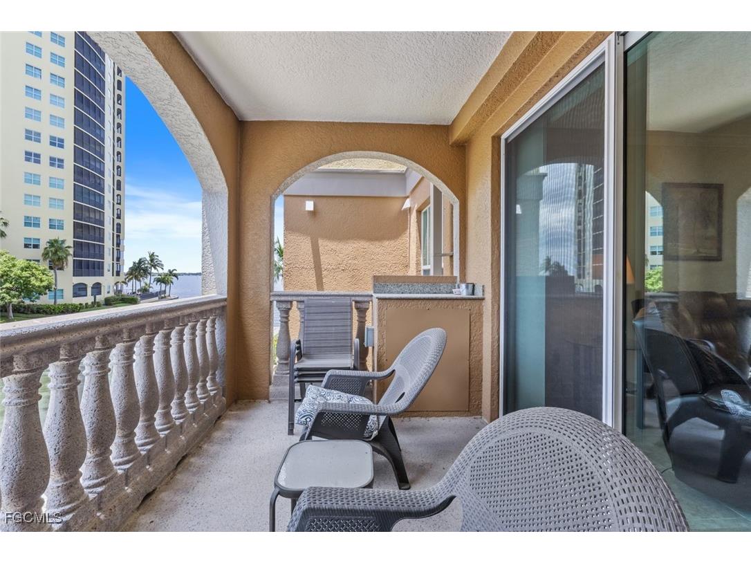 2825 Palm Beach Boulevard #203 Fort Myers FL 33916 2025016129 image25