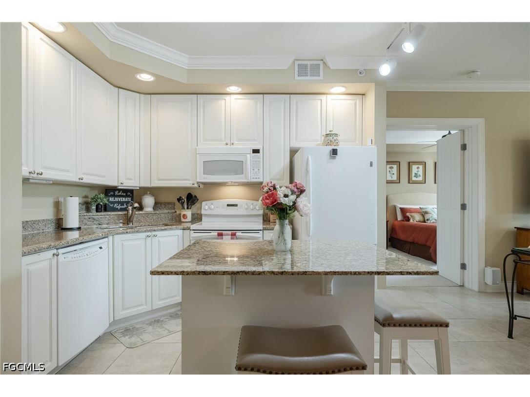 2825 Palm Beach Boulevard #214 Fort Myers FL 33916 2026018630 image20