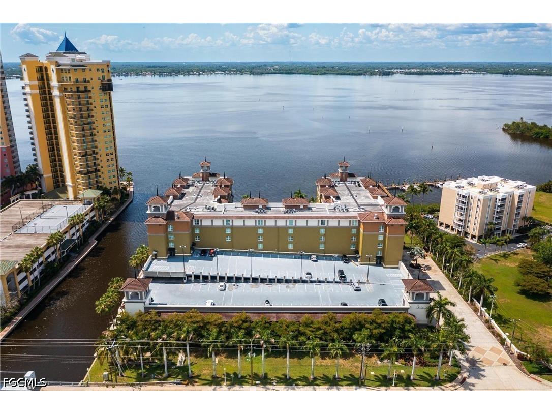 2825 Palm Beach Boulevard #214 Fort Myers FL 33916 2026018630 image32