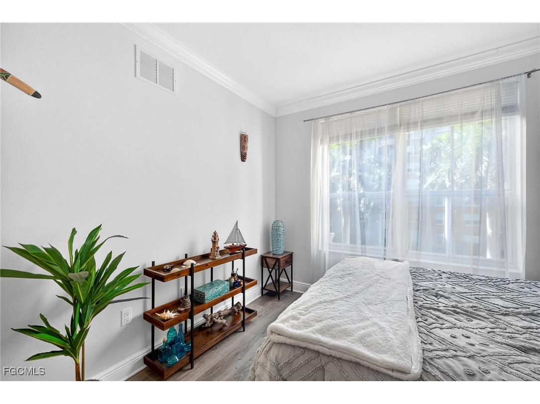 2825 Palm Beach Boulevard #317 Fort Myers FL 33916 2025022578 image12