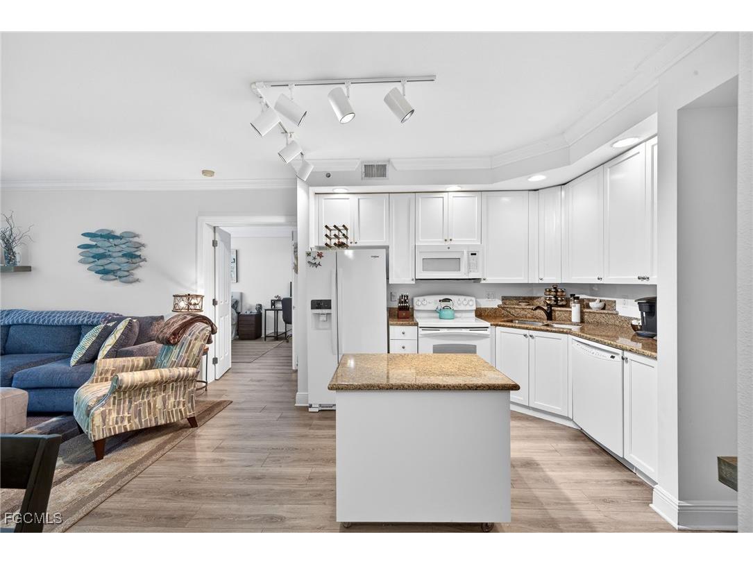 2825 Palm Beach Boulevard #317 Fort Myers FL 33916 2025022578 image8