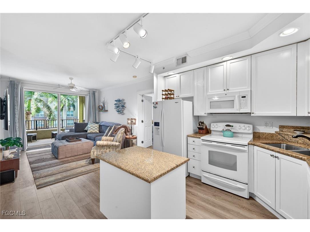 2825 Palm Beach Boulevard #317 Fort Myers FL 33916 2025022578 image9