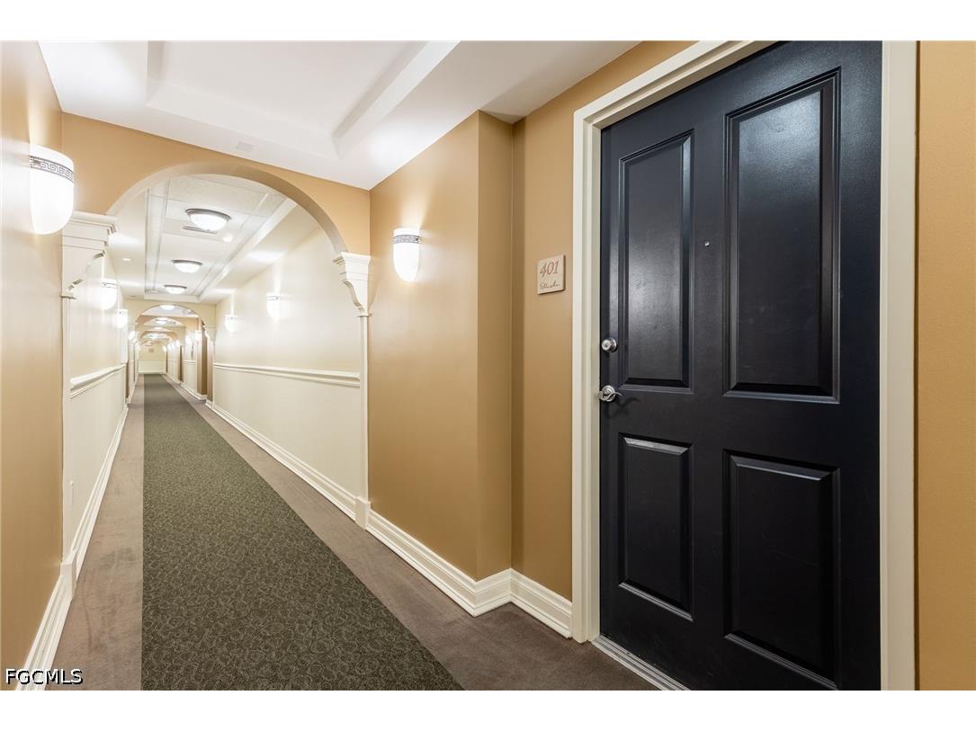 2825 Palm Beach Boulevard #401 Fort Myers FL 33916 2026019502 image10