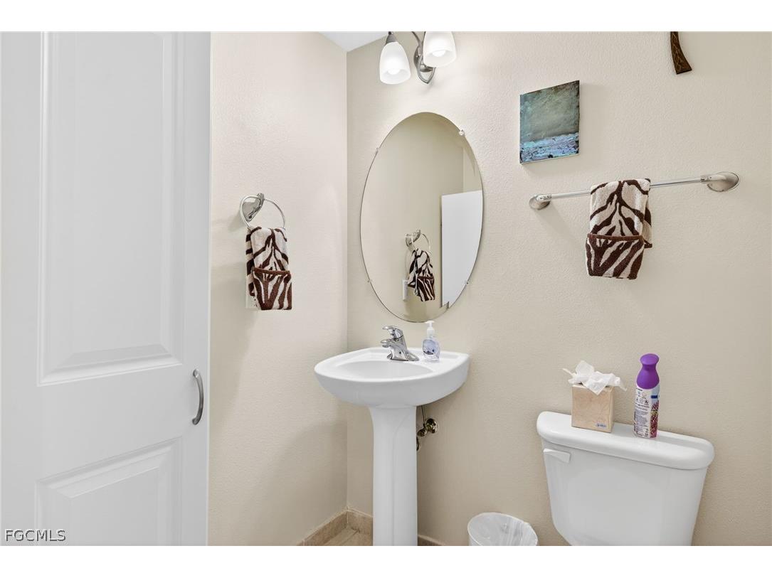 2825 Palm Beach Boulevard #409 Fort Myers FL 33916 2026012295 image25