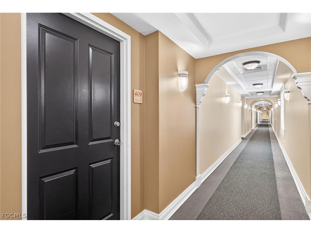 2825 Palm Beach Boulevard #409 Fort Myers FL 33916 2026012295 image3