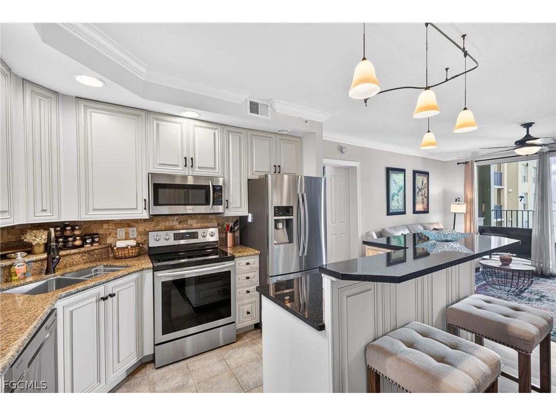2825 Palm Beach Boulevard #409 Fort Myers FL 33916 2026012295 image5