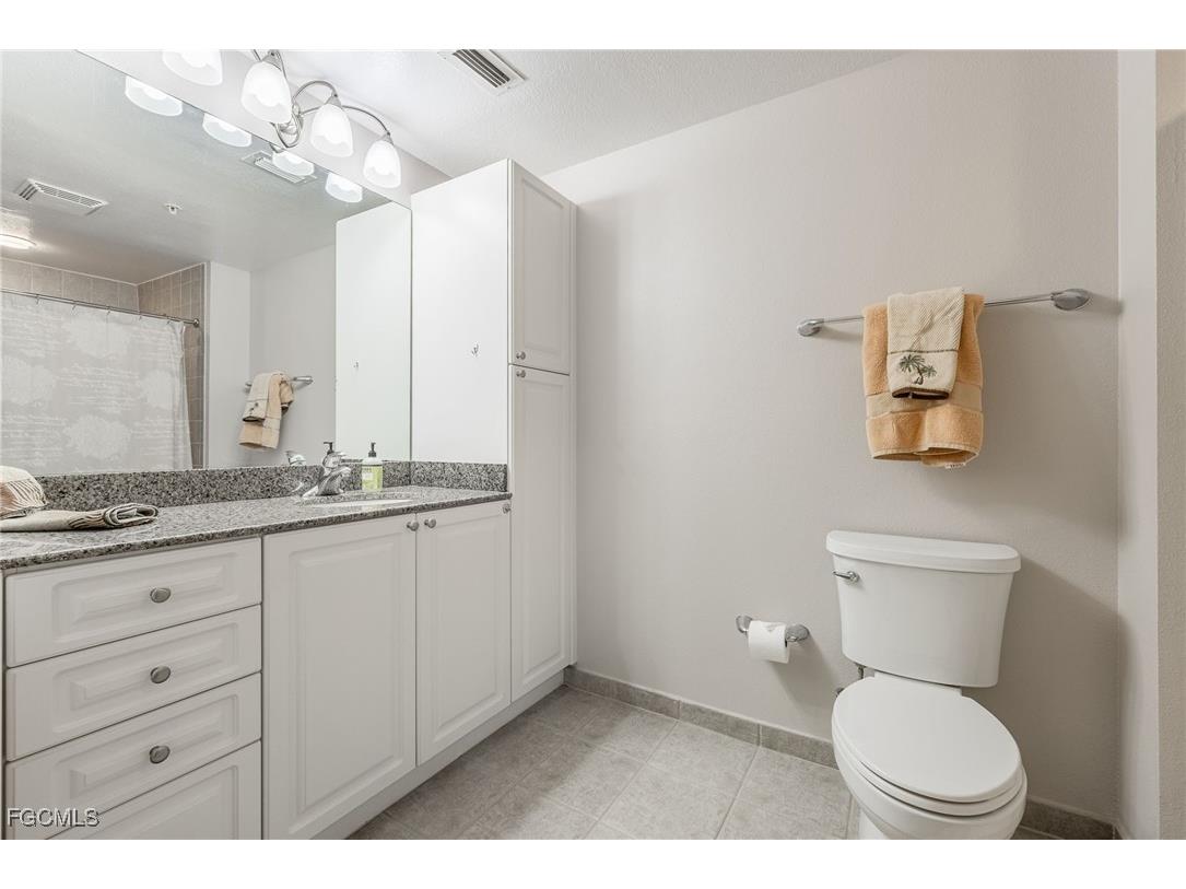 2825 Palm Beach Boulevard #513 Fort Myers FL 33916 2025022048 image19
