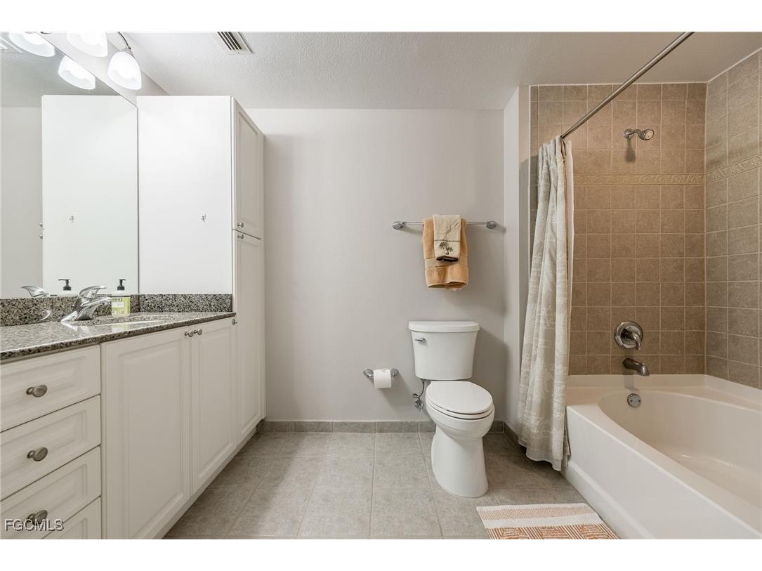 2825 Palm Beach Boulevard #513 Fort Myers FL 33916 2025022048 image20