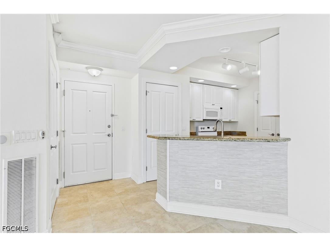 2825 Palm Beach Boulevard #519 Fort Myers FL 33916 2026022466 image7
