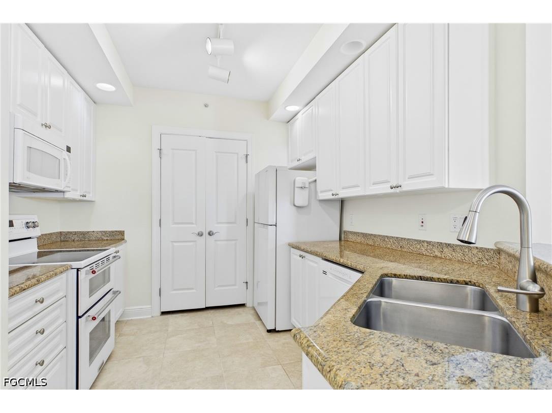 2825 Palm Beach Boulevard #519 Fort Myers FL 33916 2026022466 image8