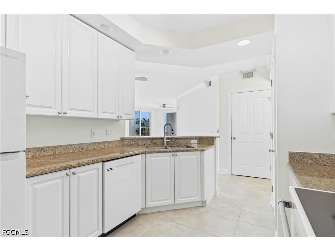2825 Palm Beach Boulevard #519 Fort Myers FL 33916 2026022466 image9