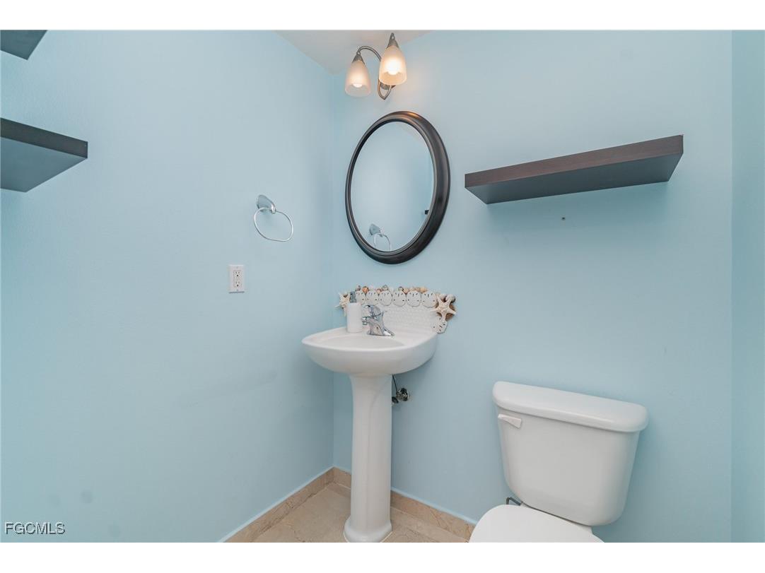 2825 Palm Beach Boulevard #614 Fort Myers FL 33916 2026000040 image14