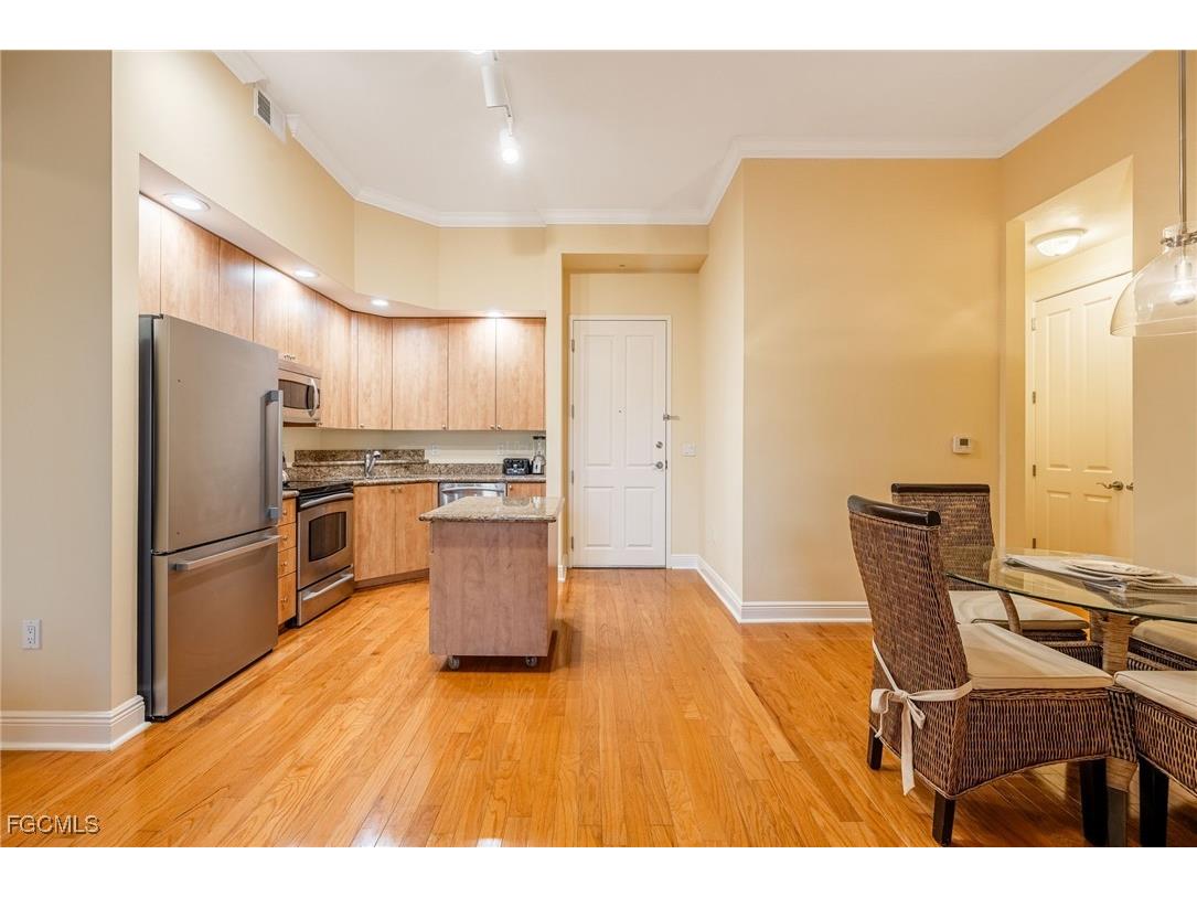 2825 Palm Beach Boulevard #706 Fort Myers FL 33916 2025004980 image16