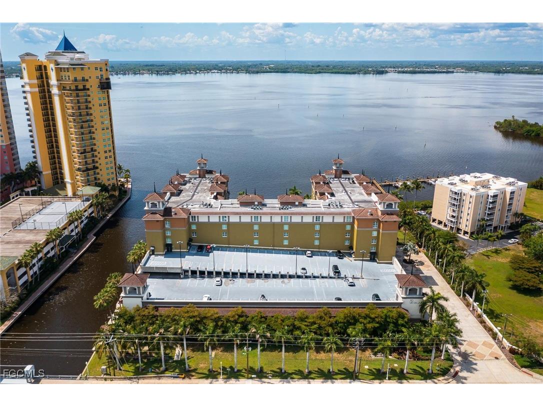 2825 Palm Beach Boulevard #706 Fort Myers FL 33916 2025004980 image37