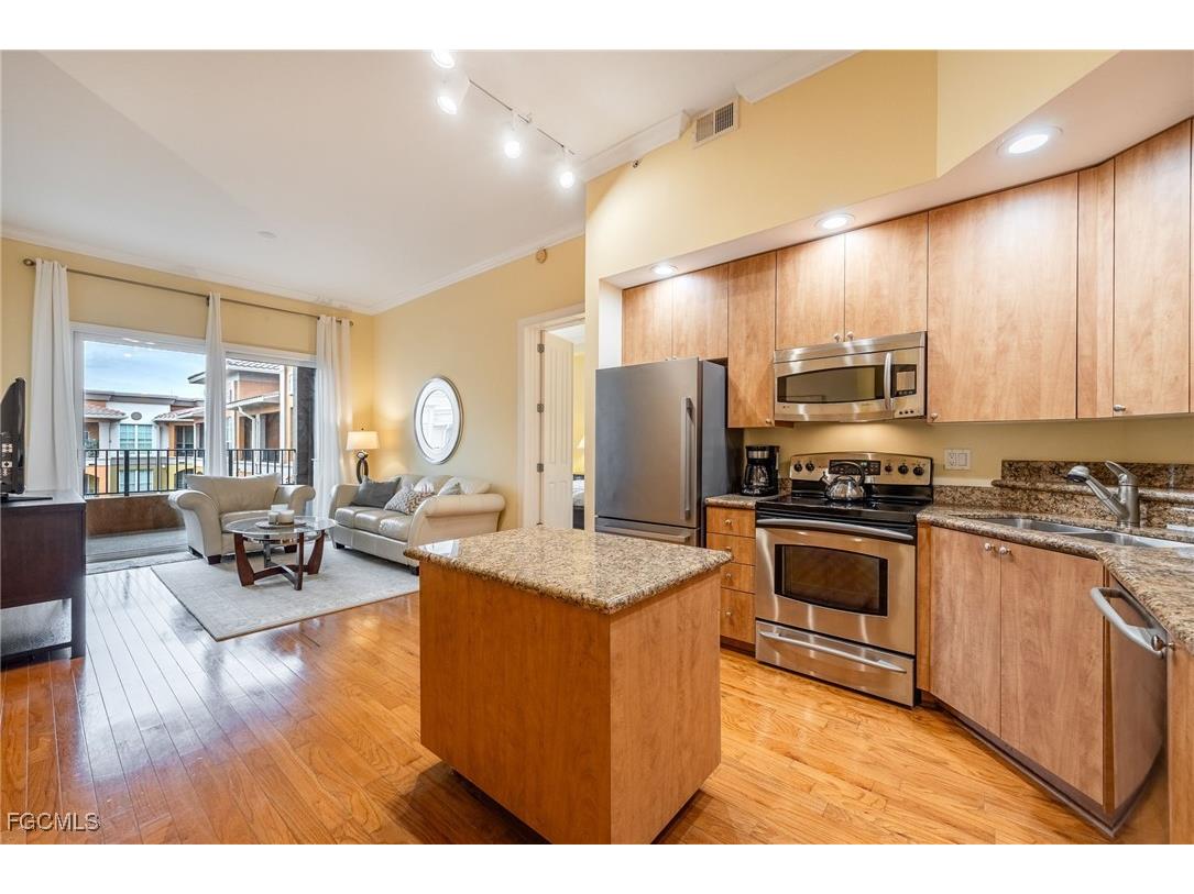 2825 Palm Beach Boulevard #706 Fort Myers FL 33916 2025015610 image10