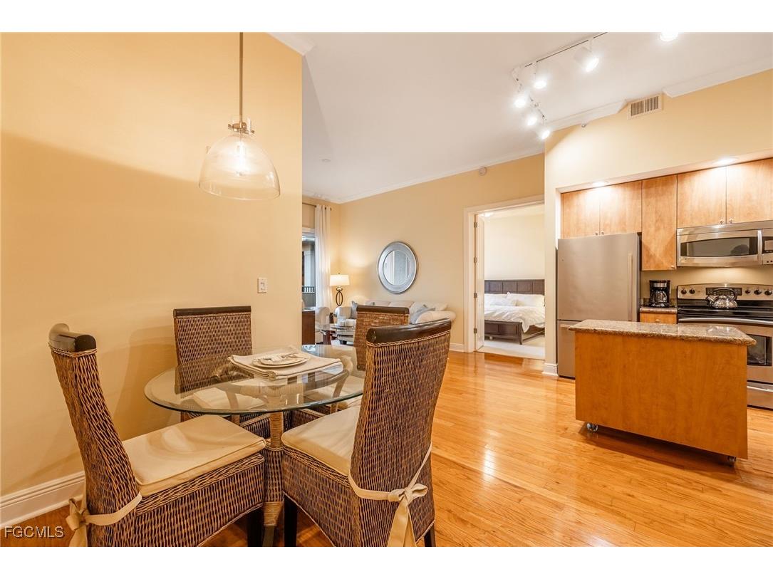 2825 Palm Beach Boulevard #706 Fort Myers FL 33916 2025015610 image8