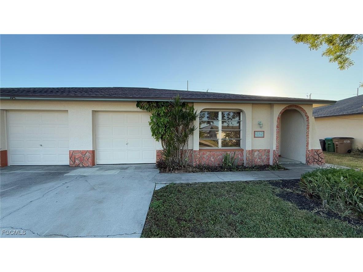 2825 SW Santa Barbara Place #P Cape Coral FL 33914 2025018898 image1