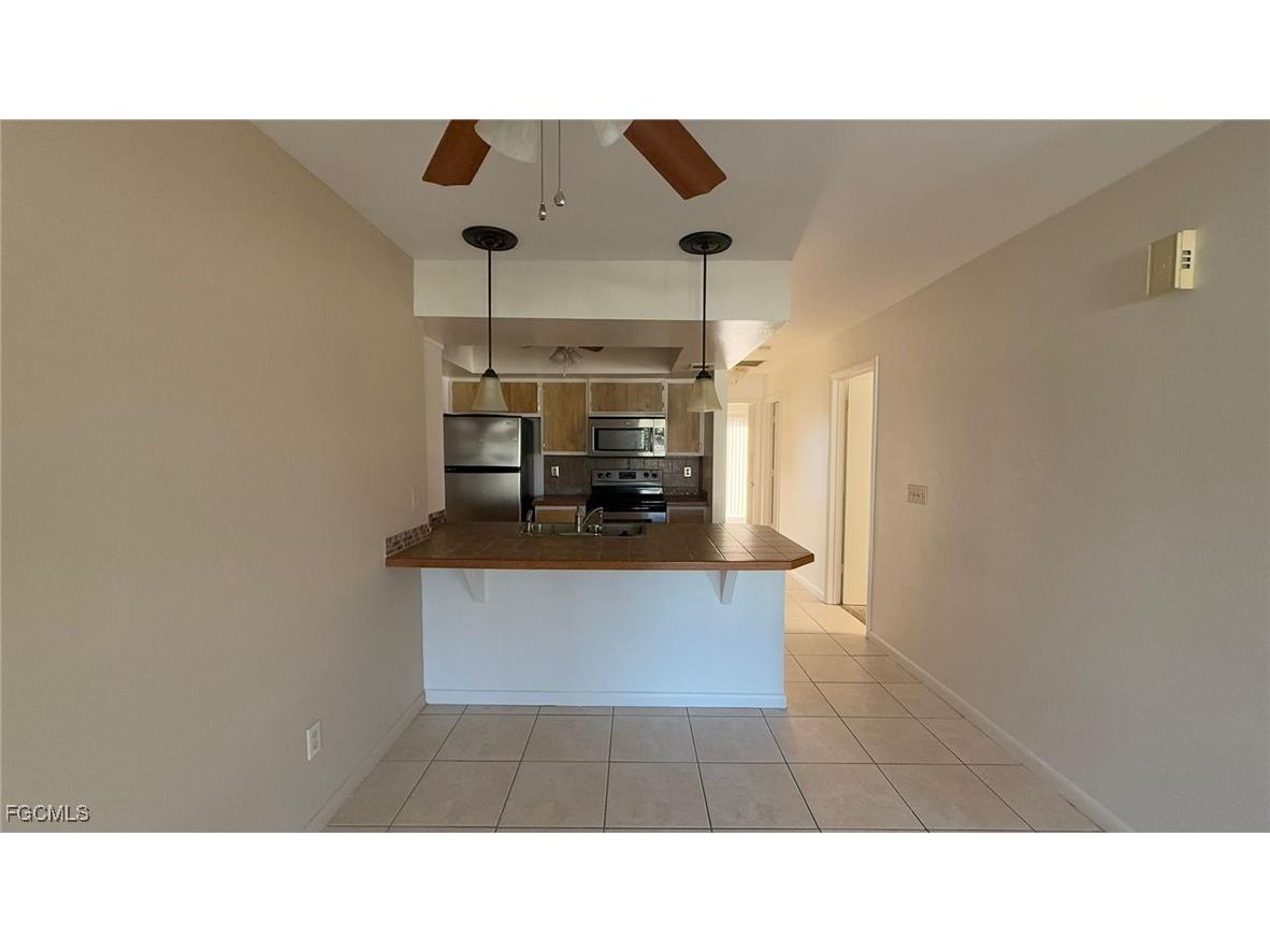 2825 SW Santa Barbara Place #P Cape Coral FL 33914 2025018898 image8