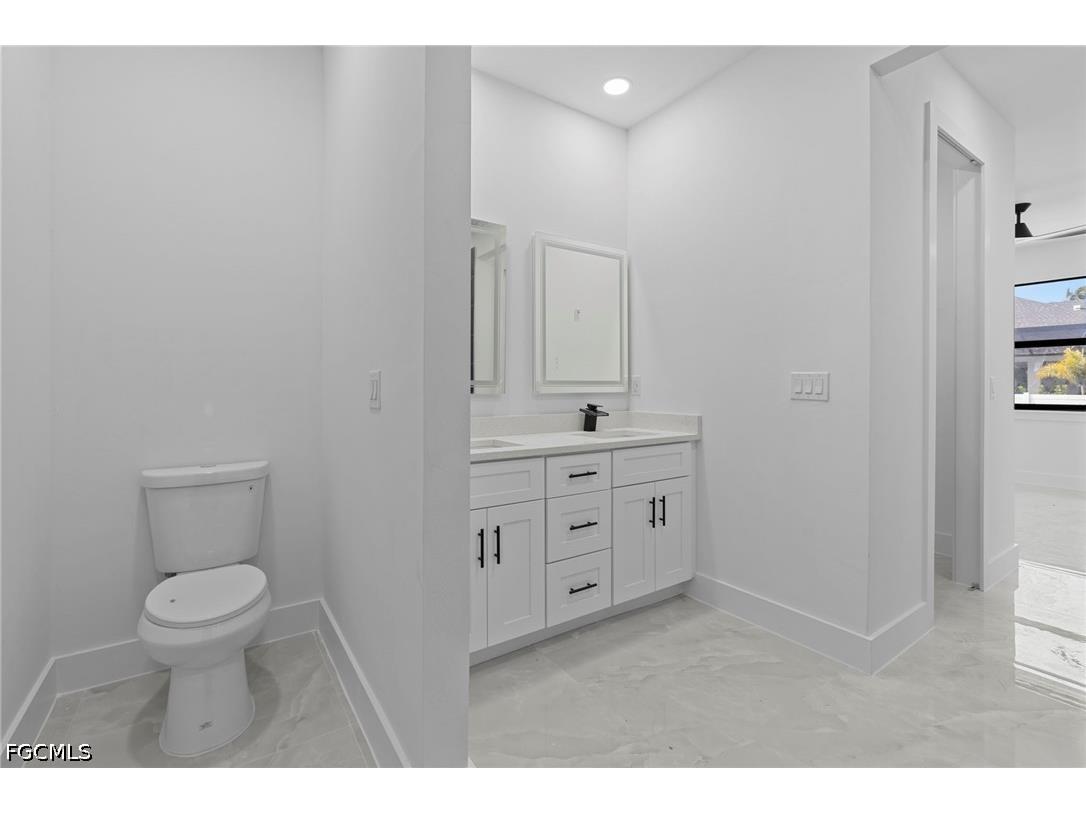 2826 NW 42nd Avenue Cape Coral FL 33993 2026018602 image13
