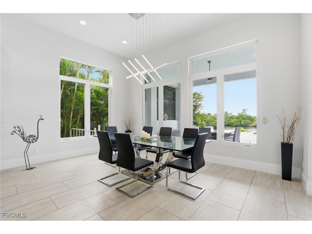 2826 SW 44th Terrace Cape Coral FL 33914 2025018027 image13