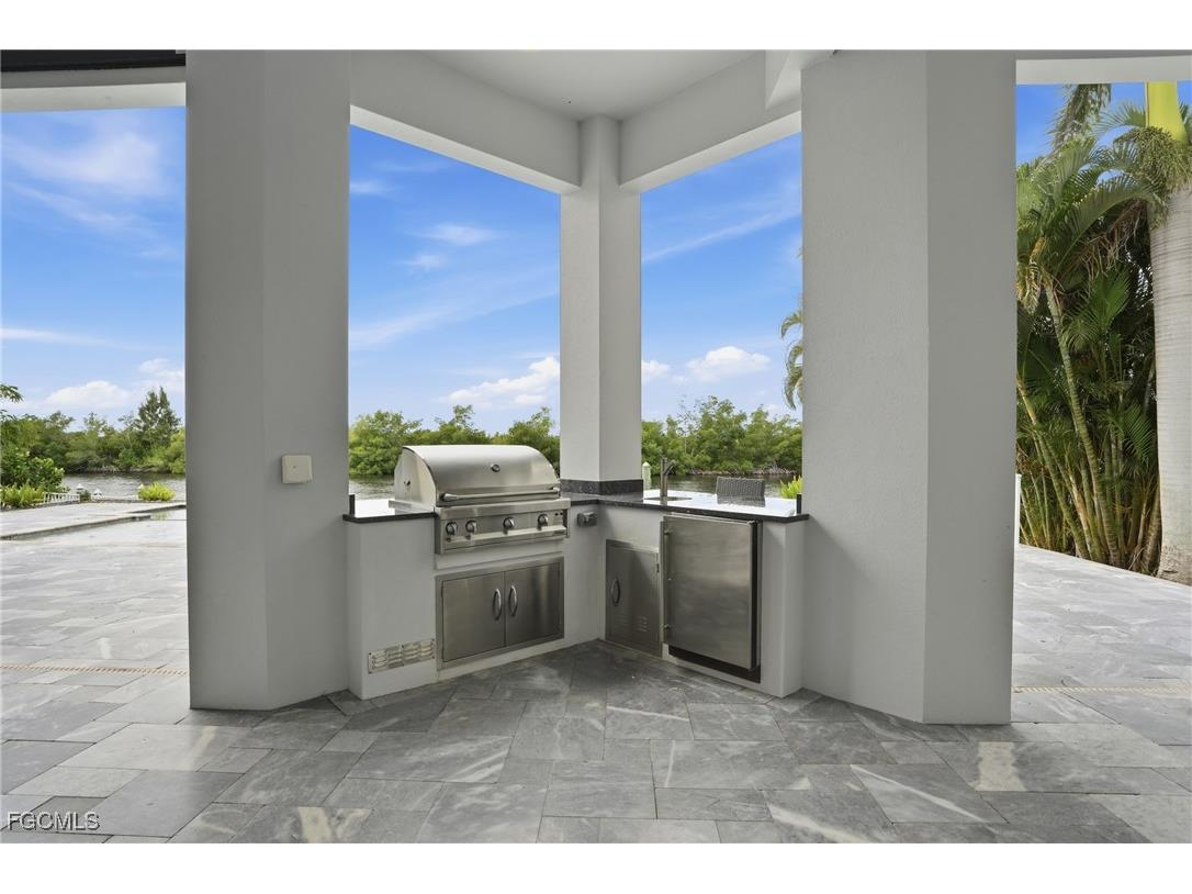 2826 SW 44th Terrace Cape Coral FL 33914 2025018027 image33