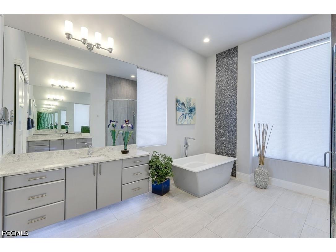 2826 SW 44th Terrace Cape Coral FL 33914 2026015974 image23