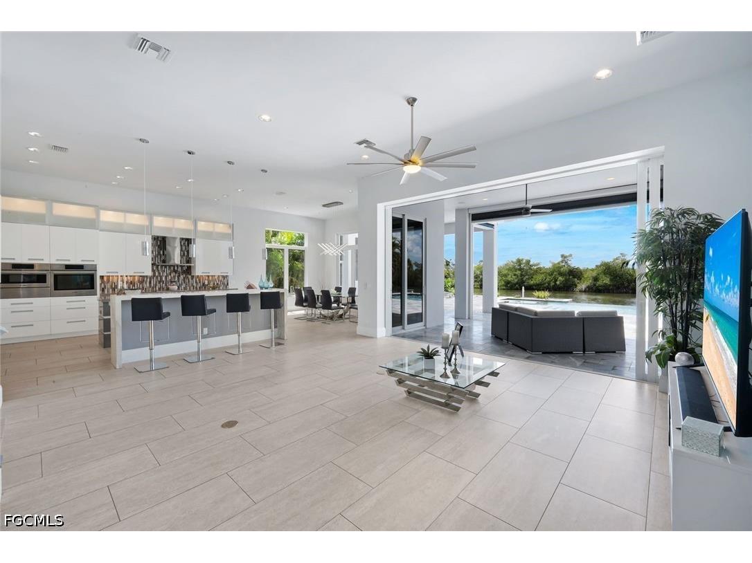 2826 SW 44th Terrace Cape Coral FL 33914 2026015974 image9