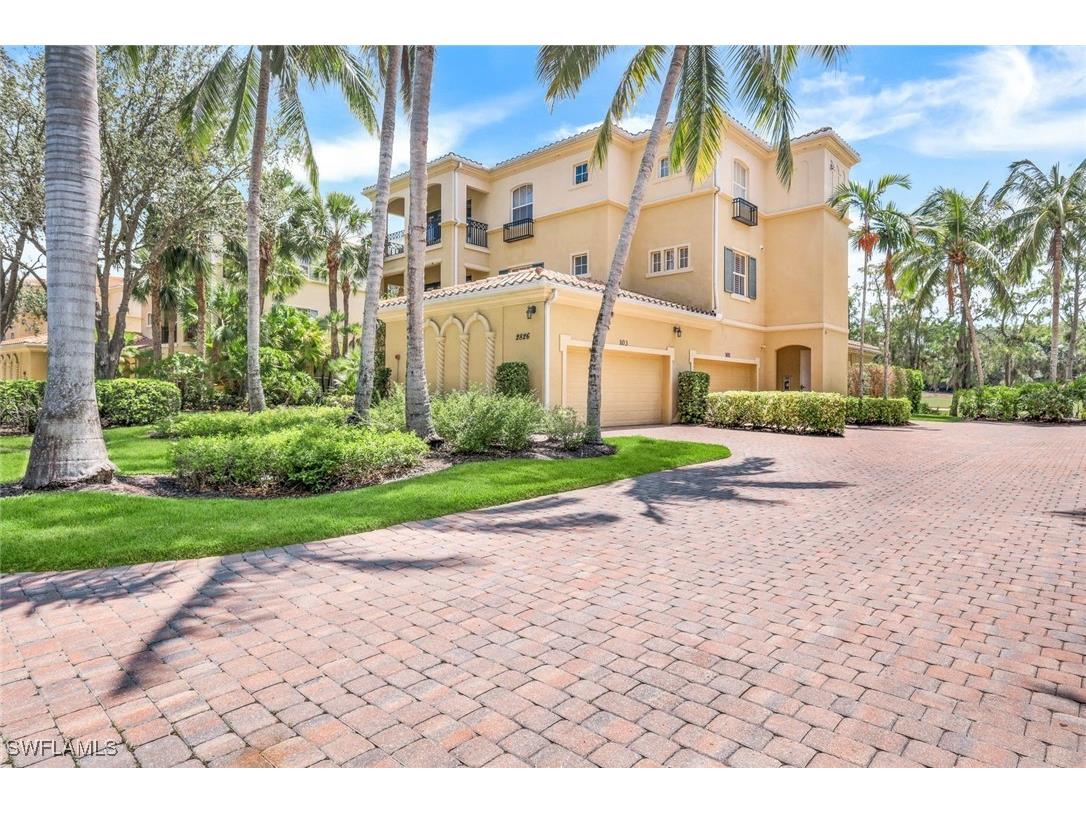 2826 Tiburon Boulevard E #103 Naples FL 34109 225064100 image1