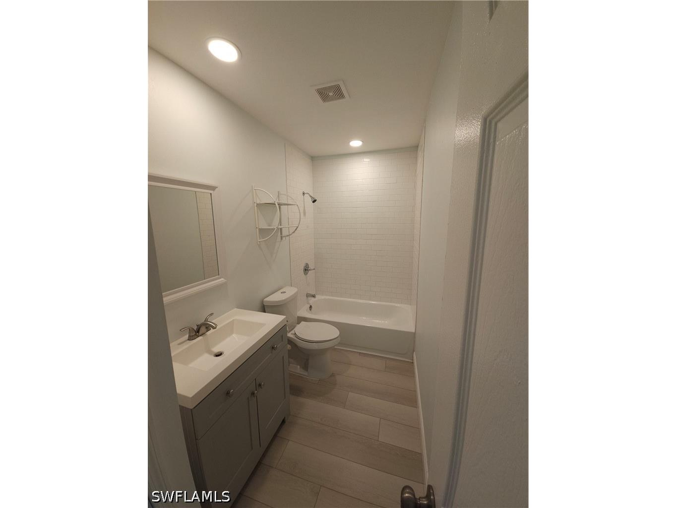 2826 West Road Fort Myers FL 33905 226018257 image24